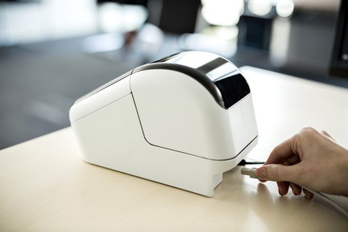 Labelprinter Brother DK QL810Wc desktop 62mm wit 1 Stuk-4